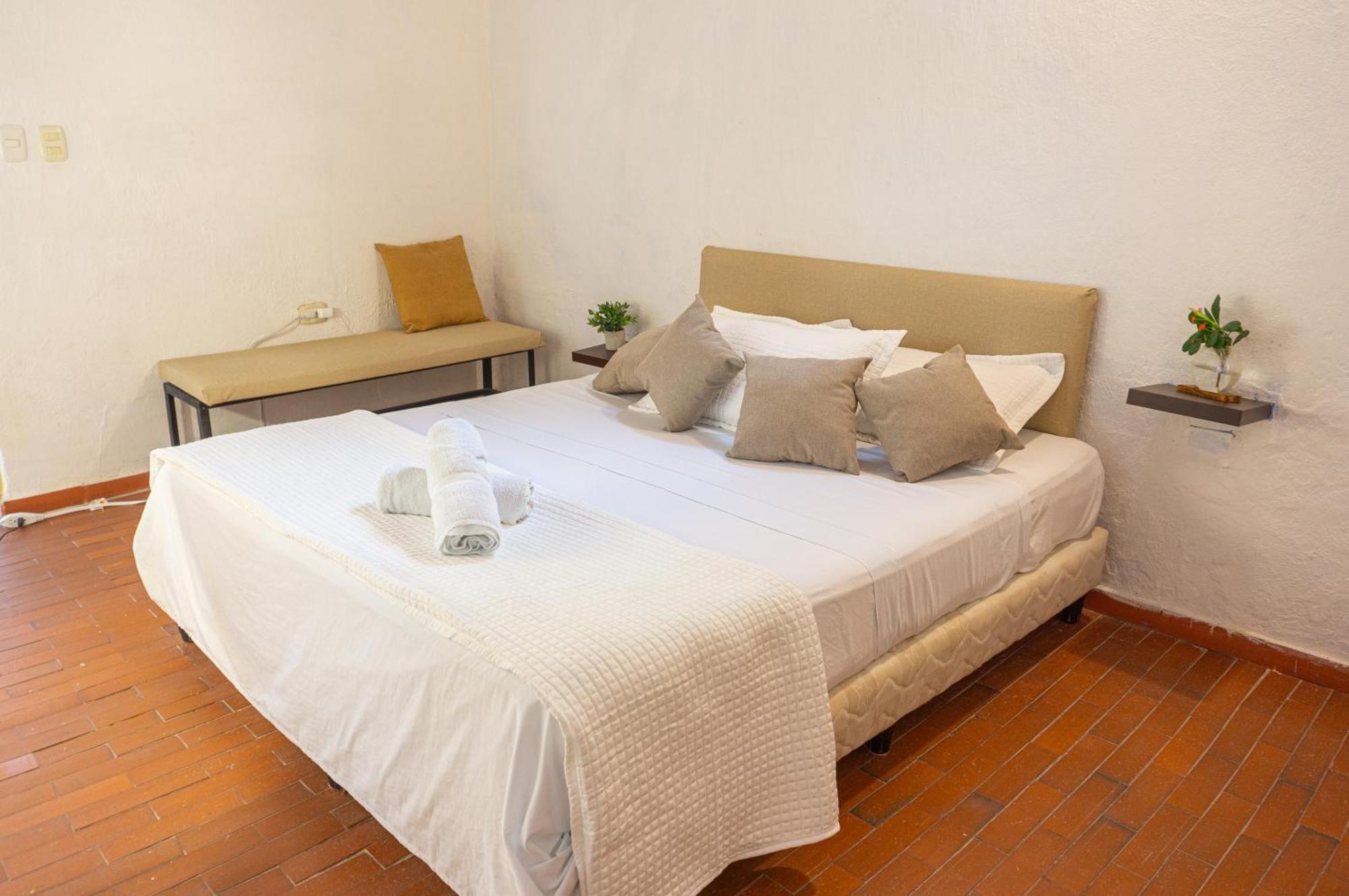 Lotus Central Hotel Santa Marta  Bagian luar foto