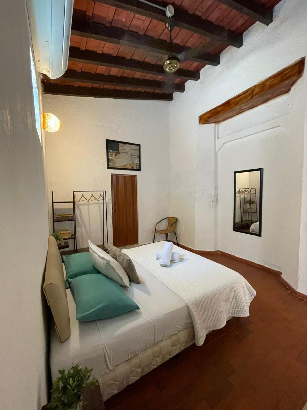 Lotus Central Hotel Santa Marta  Bagian luar foto